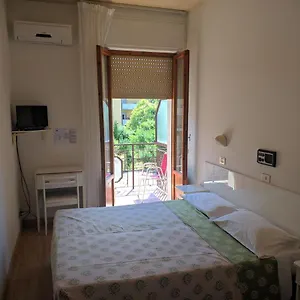 Hotel Luana