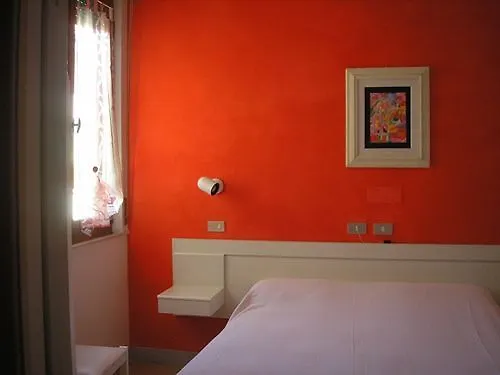 Albergo Villa Dionori Chianciano Terme 2*,  Italy